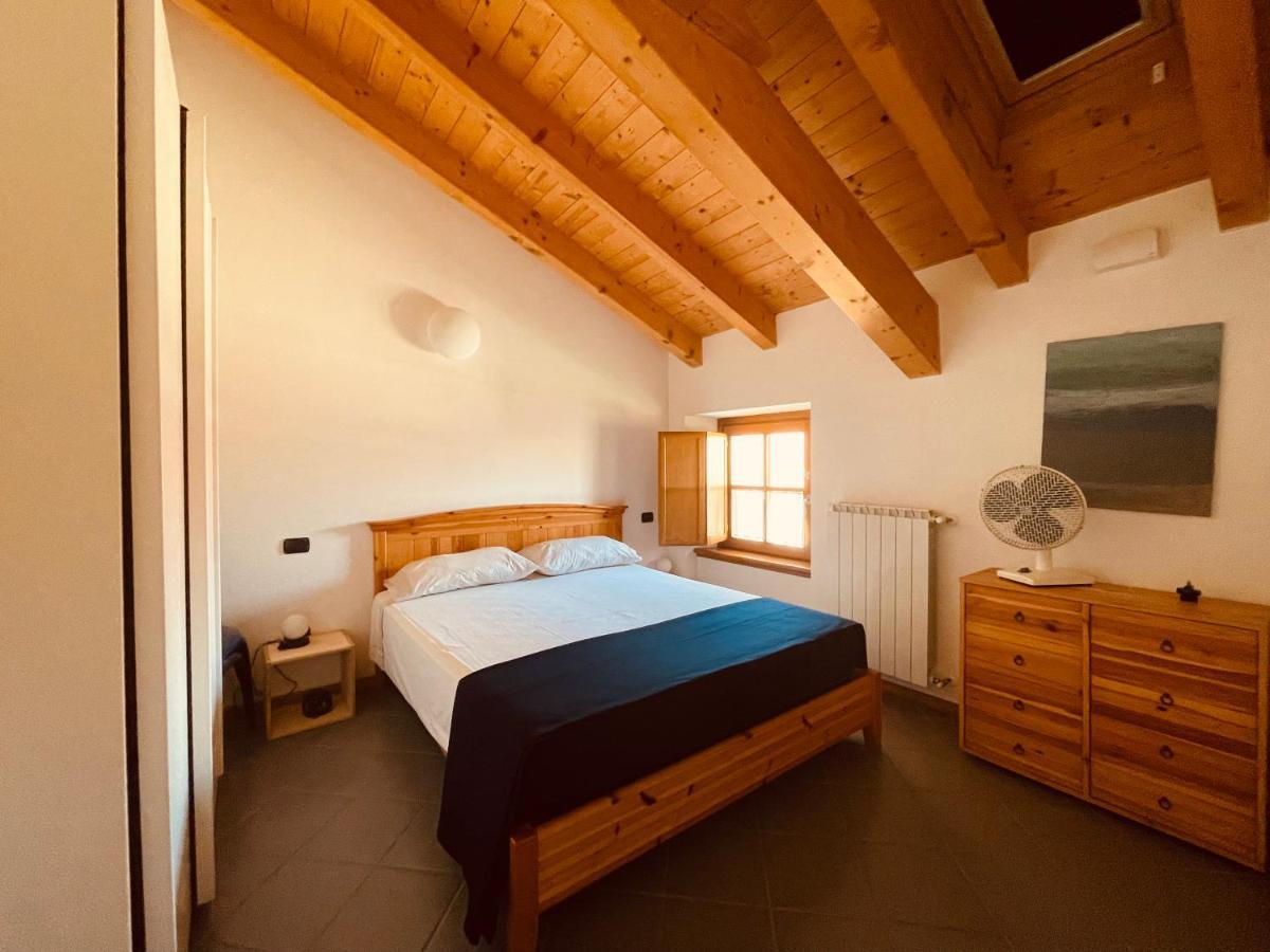 Blue Lake Apartment 20M From The Lake With Box Colico Exterior photo